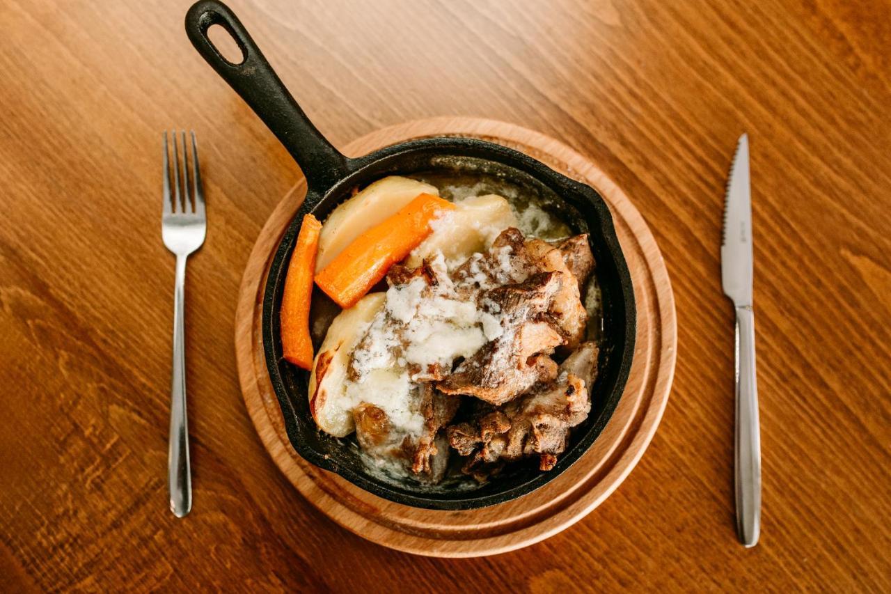 Restoran Sa Prenocistem Gornjak Krepoljin Esterno foto